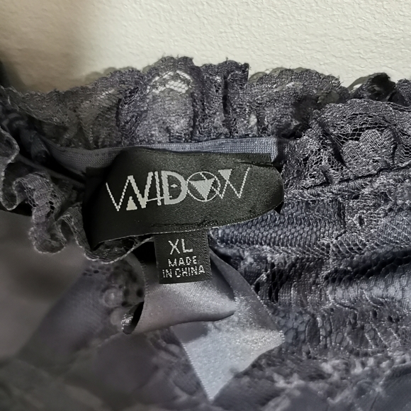 🌸 Widow - Gray Lace Strapless Dress 🌸 - Picture 4 of 5